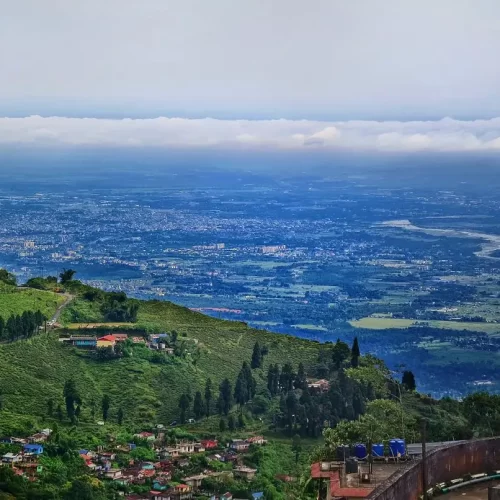 Panoramic Splendor: Admiring the Plains from Kurseong’s Vantage Points