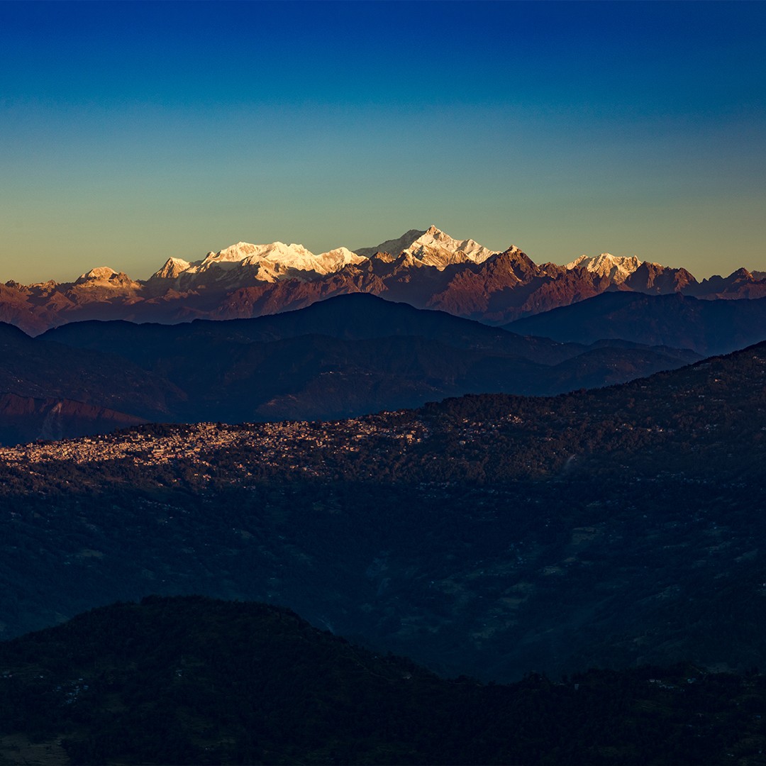 Amazing View of Mount Kanchenjunga from Char Khole, Kalimpong