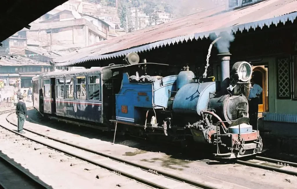 Darjeeling Himalayan Railway (DHR)